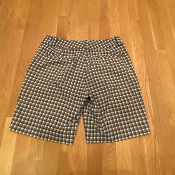 Nike Golf Dri-Fit Mens Shorts Small Check Pattern White Grey Tan. / Size Small - Picture 8 of 14